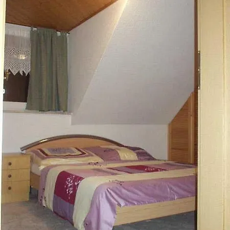 Bauhausnaehe I Fischer I Nachhaltig Wohnen Homestay